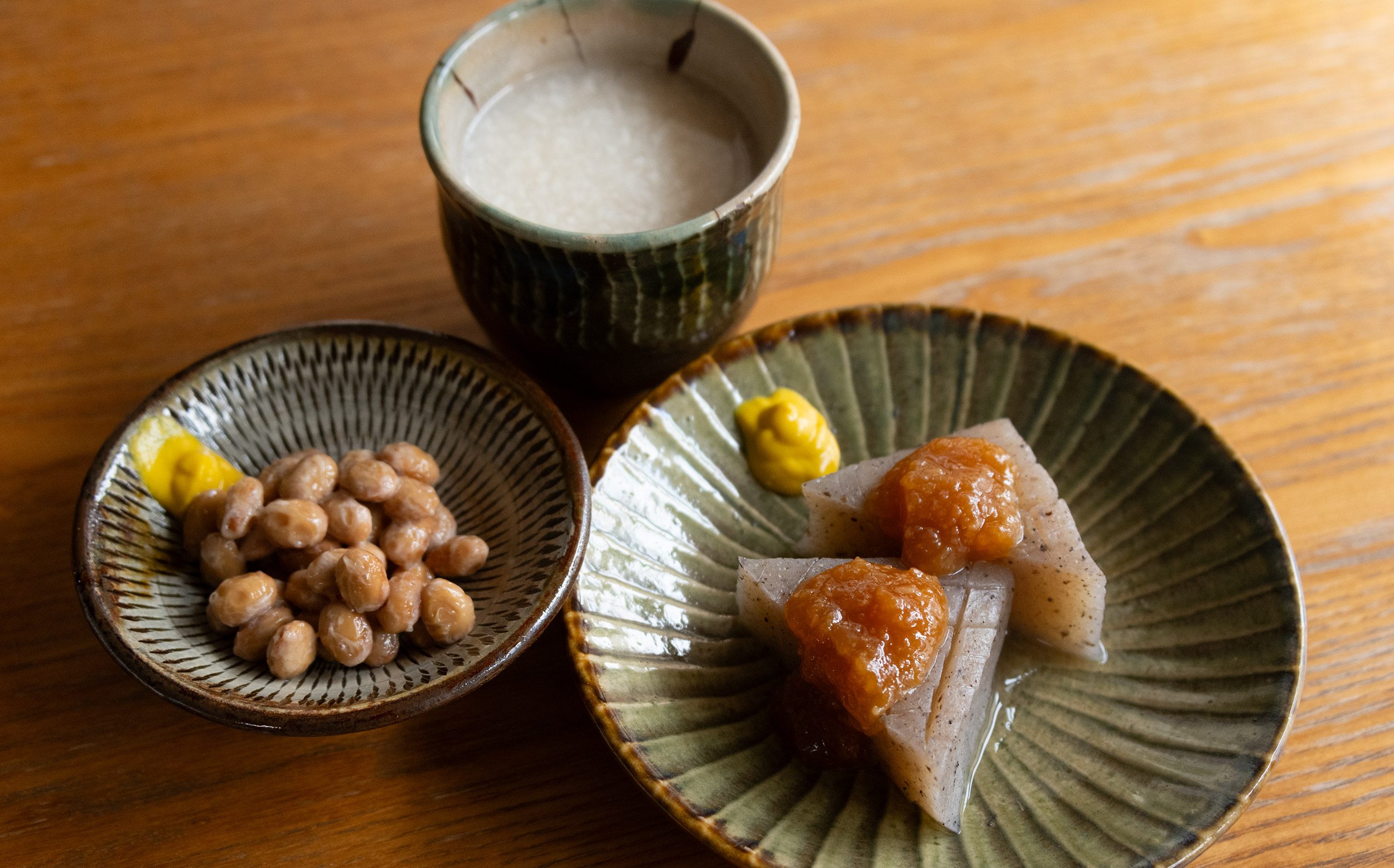 東京都千代田区外神田：天野屋の甘酒、田楽味噌、芝崎納豆