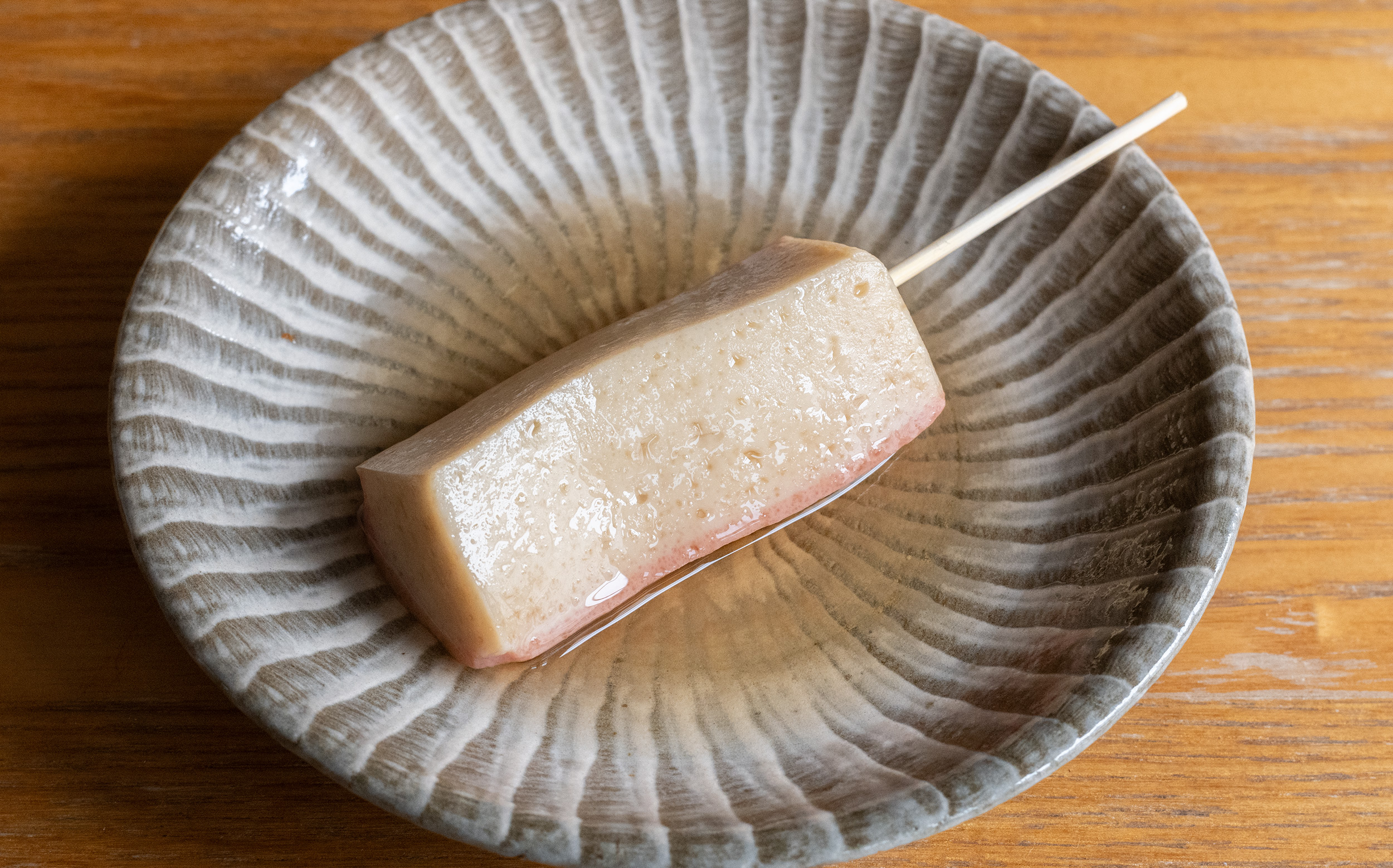 板かまぼこのおでん種 西日本（長崎など）の切り方